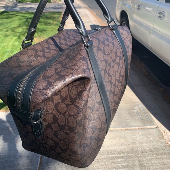 Coach voyager in signature canvas. - Picture 4 of 5